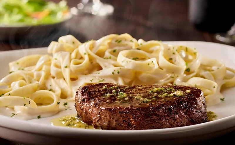 Olive Garden 6 oz. Sirloin