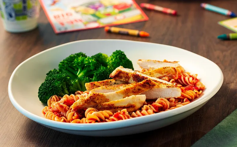 Olive Garden Kids Grilled Chicken Rotini Marinara